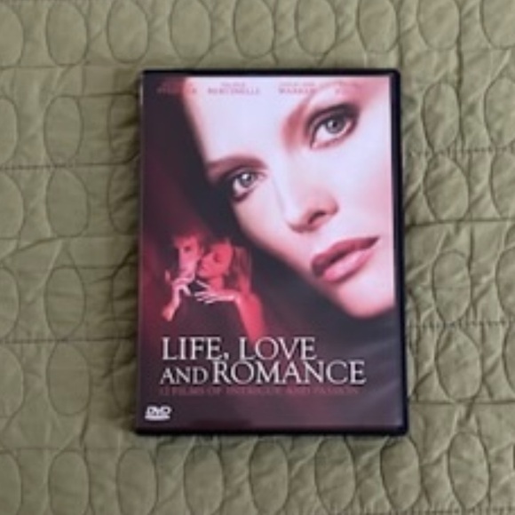 EUC Life, Love & Romance CD of 12 short films, intrigue & passion Released 2011 - Picture 4 of 8